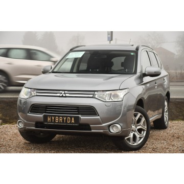 Mitsubishi Outlander  SUV 2013,  2.0 hybryda, automat - Na sprzedaż za 47 999 zł - Nowe Sójki - zdjęcie 3