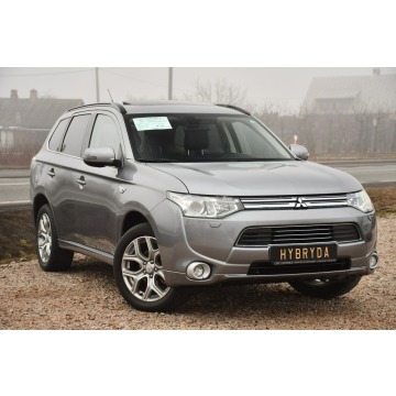 Mitsubishi Outlander  SUV 2013,  2.0 hybryda, automat - Na sprzedaż za 47 999 zł - Nowe Sójki - zdjęcie 7