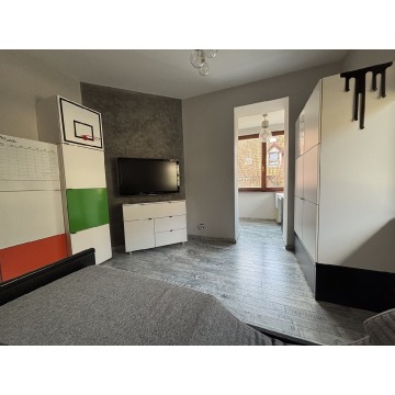 Mieszkanie trzypokojowe Wysoka,   90 m2, pierwsze piętro - Do wynajęcia - zdjęcie 2