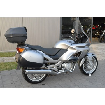 Honda NT - Ładny stan, 2 ręka, KSIĄŻKA, dok.... - Motocykle szosowo -... - Śrem - zdjęcie 6
