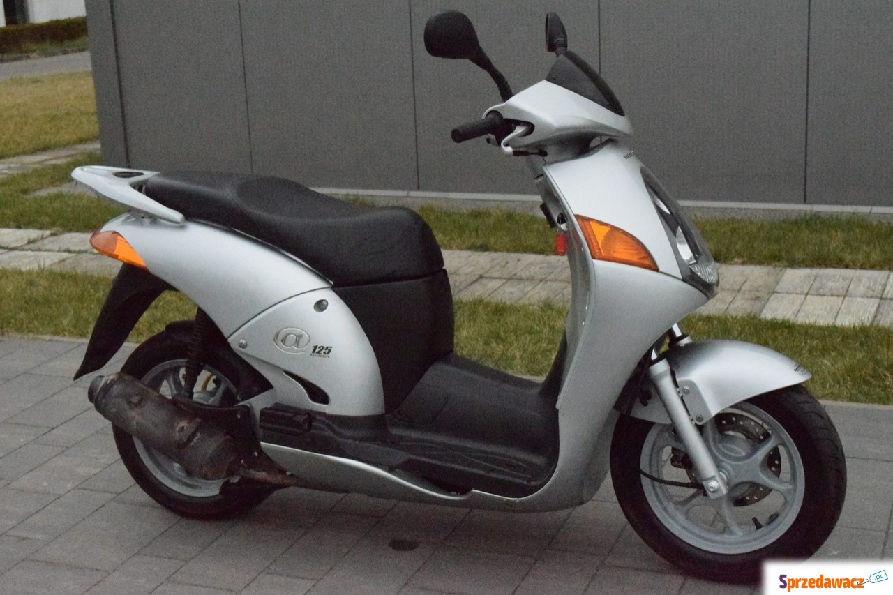 Honda CN - NES 125 oryginaly stan,...