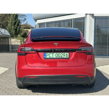 Tesla Model X  SUV 2017 elektryczny, automat - Na sprzedaż za 135 000 zł - Przeźmierowo - zdjęcie 8