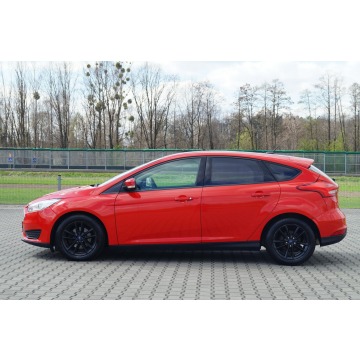 Ford Focus  Hatchback 2015,  2.0 benzyna, automat - Na sprzedaż za 26 900 zł - Goczałkowice-Zdrój - zdjęcie 2