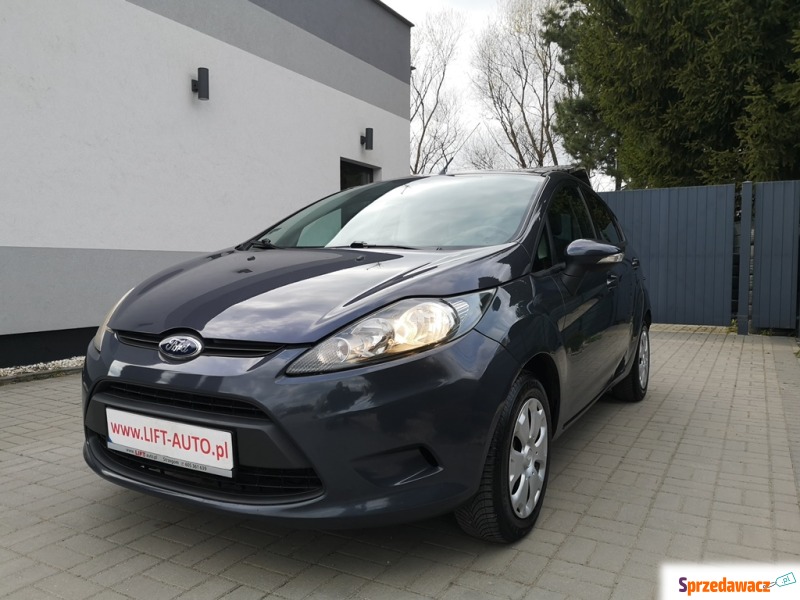 Ford Fiesta 2012,  1.2 benzyna - Na sprzedaż za 16 900 zł - Strzegom