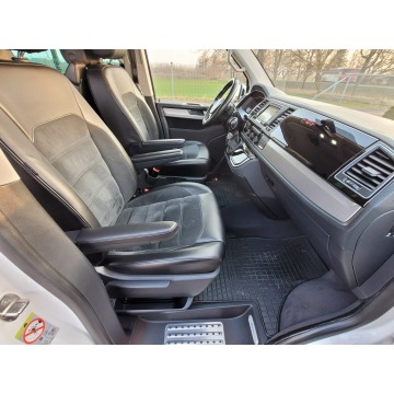 Volkswagen Multivan  Minivan/Van 2017,  2.0 diesel, automat - Na sprzedaż za 169 000 zł - Łosino - zdjęcie 8