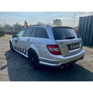 Mercedes - Benz C-klasa 2008,  6.2 benzyna, automat - Na sprzedaż za 132 000 zł - Reda - zdjęcie 4