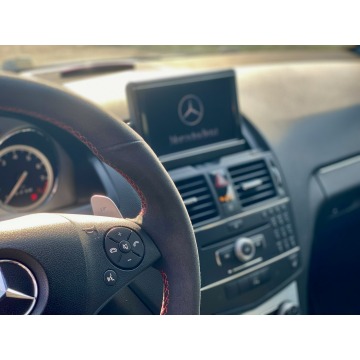 Mercedes - Benz C-klasa 2008,  6.2 benzyna, automat - Na sprzedaż za 132 000 zł - Reda - zdjęcie 10