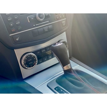 Mercedes - Benz C-klasa 2008,  6.2 benzyna, automat - Na sprzedaż za 132 000 zł - Reda - zdjęcie 11