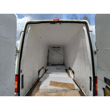 Volkswagen  2005,  2.8 diesel - Na sprzedaż za 15 900 zł - Wałbrzych - zdjęcie 8