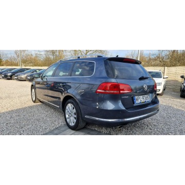 Volkswagen Passat 2014,  1.6 diesel - Na sprzedaż za 35 900 zł - Płock - zdjęcie 11