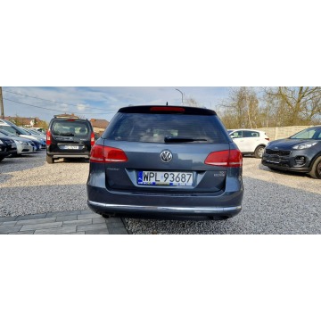 Volkswagen Passat 2014,  1.6 diesel - Na sprzedaż za 35 900 zł - Płock - zdjęcie 9