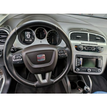 Seat Altea XL 2010,  1.9 diesel - Na sprzedaż za 19 900 zł - Zamość - zdjęcie 7