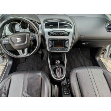 Seat Altea XL 2010,  1.9 diesel - Na sprzedaż za 19 900 zł - Zamość - zdjęcie 9