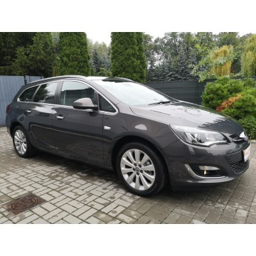 Opel Astra 2013,  1.4 benzyna - Na sprzedaż za 29 900 zł - Strzegom - zdjęcie 4