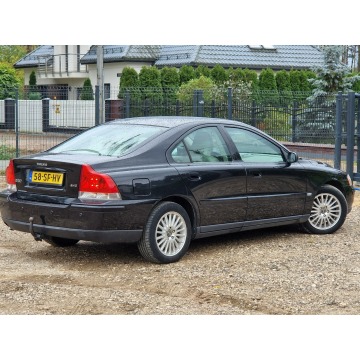 Volvo S60  Sedan/Limuzyna 2005,  2.4 diesel, automat - Na sprzedaż za 19 900 zł - Ostrów Mazowiecka - zdjęcie 3