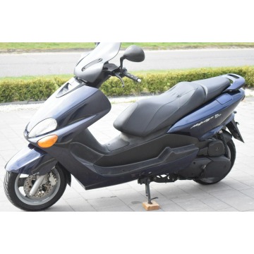 Yamaha YP - 125 Majesty oryginalny stan, 1 ręka,... - Motorowery - Śrem - zdjęcie 4
