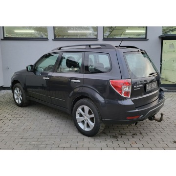 Subaru Forester  SUV 2011,  2.0 diesel - Na sprzedaż za 13 900 zł - Pyzdry - zdjęcie 4