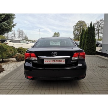 Toyota Avensis 2012,  1.8 benzyna - Na sprzedaż za 39 900 zł - Strzegom - zdjęcie 7