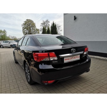 Toyota Avensis 2012,  1.8 benzyna - Na sprzedaż za 39 900 zł - Strzegom - zdjęcie 8