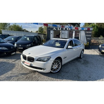 BMW Seria 7  Sedan/Limuzyna 2011,  3.0 benzyna, automat - Na sprzedaż za 75 900 zł - Świdnica - zdjęcie 5