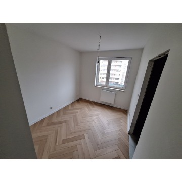 Mieszkanie trzypokojowe Wrocław - Fabryczna,   65 m2, trzecie piętro - Sprzedam - zdjęcie 3