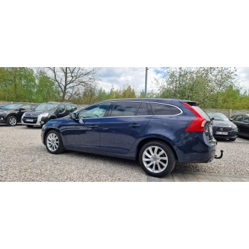 Volvo V60 2015,  2.0 diesel - Na sprzedaż za 47 900 zł - Płock - zdjęcie 7