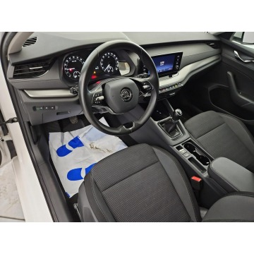 Skoda Octavia  Hatchback 2020,  2.0 diesel - Na sprzedaż za 69 900 zł - Warszawa - zdjęcie 9