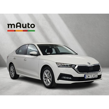 Skoda Octavia  Hatchback 2020,  2.0 diesel - Na sprzedaż za 69 900 zł - Warszawa - zdjęcie 7