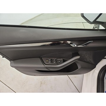 Skoda Octavia  Hatchback 2020,  2.0 diesel - Na sprzedaż za 69 900 zł - Warszawa - zdjęcie 10