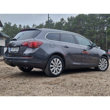 Opel Astra 2011,  1.7 diesel - Na sprzedaż za 19 900 zł - Ostrów Mazowiecka - zdjęcie 2