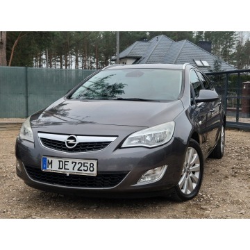 Opel Astra 2011,  1.7 diesel - Na sprzedaż za 19 900 zł - Ostrów Mazowiecka - zdjęcie 7
