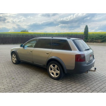 Audi A6 Allroad 2000,  2.7 benzyna, automat - Na sprzedaż za 9 900,00 zł - Głogów - zdjęcie 2