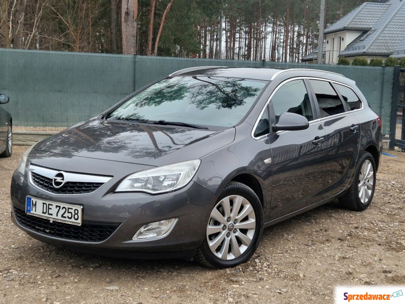 Opel Astra 2011,  1.7 diesel - Na sprzedaż za 19 900 zł - Ostrów Mazowiecka