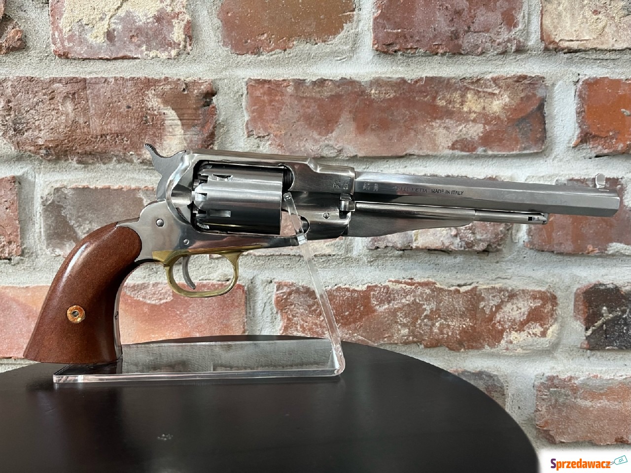 Rewolwer Remington 1858 New Model...