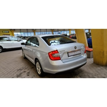 Skoda Rapid  Hatchback 2015,  1.2 benzyna - Na sprzedaż za 36 900 zł - Mysłowice - zdjęcie 7