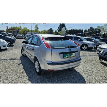 Ford Focus  Hatchback 2005,  1.6 benzyna - Na sprzedaż za 7 900,00 zł - Świdnica - zdjęcie 3