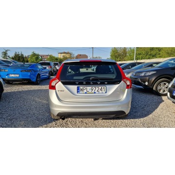 Volvo V60 2011,  1.6 diesel - Na sprzedaż za 27 900 zł - Płock - zdjęcie 11