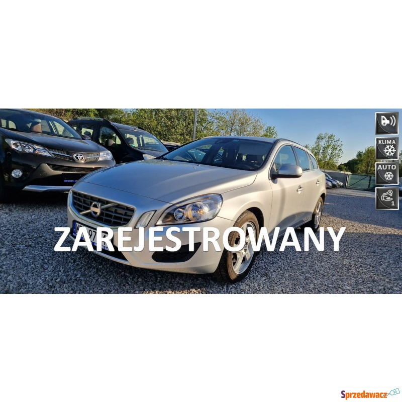 Volvo V60 2011,  1.6 diesel - Na sprzedaż za 27 900 zł - Płock