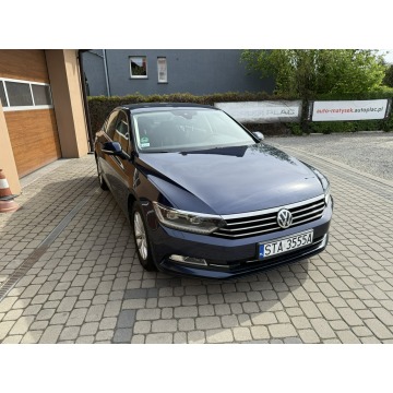 Volkswagen Passat  Sedan/Limuzyna 2017,  1.8 benzyna - Na sprzedaż za 41 900 zł - Orzech - zdjęcie 3