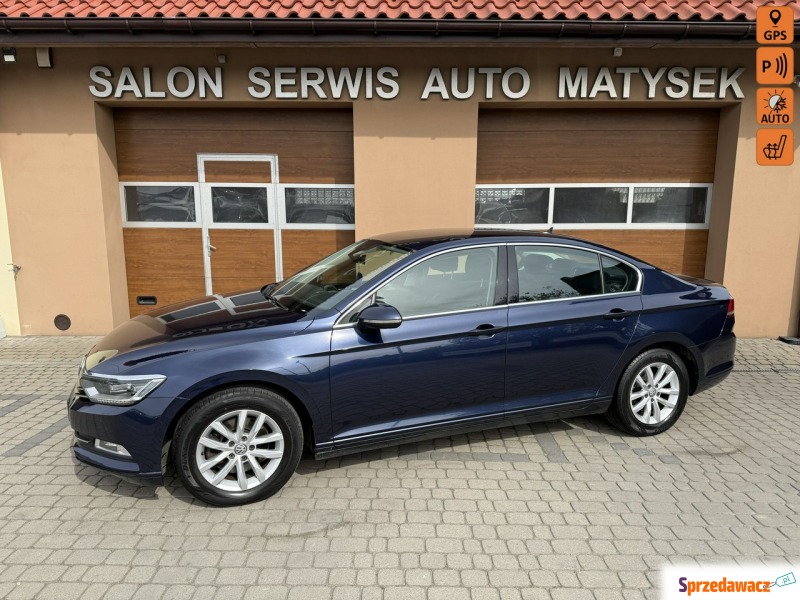 Volkswagen Passat  Sedan/Limuzyna 2017,  1.8 benzyna - Na sprzedaż za 41 900 zł - Orzech