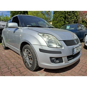Suzuki Swift - Zarejestrowany i Ubezpieczony w PL. Serwisowany.
