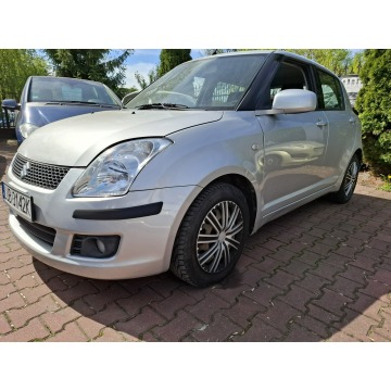 Suzuki Swift  Hatchback 2005,  1.3 benzyna - Na sprzedaż za 7 200,00 zł - Lublin - zdjęcie 3