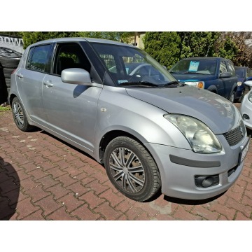Suzuki Swift  Hatchback 2005,  1.3 benzyna - Na sprzedaż za 7 200,00 zł - Lublin - zdjęcie 8
