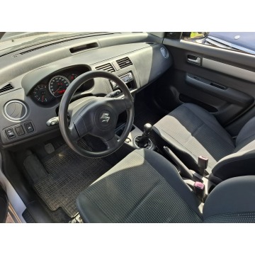 Suzuki Swift  Hatchback 2005,  1.3 benzyna - Na sprzedaż za 7 200,00 zł - Lublin - zdjęcie 11