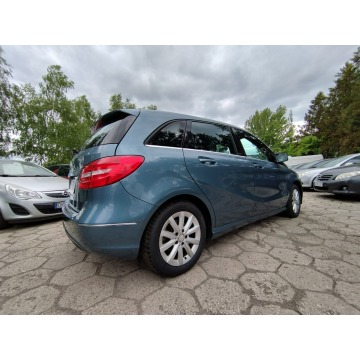 Mercedes - Benz B-klasa  Minivan/Van 2012,  1.6 benzyna - Na sprzedaż za 32 900 zł - Wałbrzych - zdjęcie 6