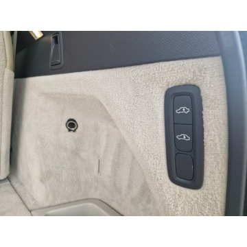 Volvo   SUV 2016,  2.0 hybryda, automat - Na sprzedaż za 109 000 zł - Żory - zdjęcie 9