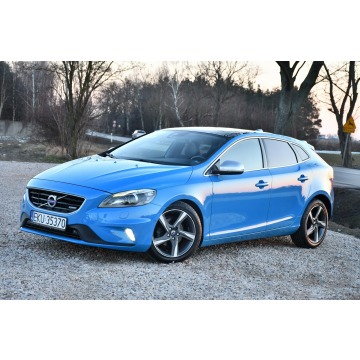 Volvo V40  Hatchback 2013,  1.6 diesel - Na sprzedaż za 37 999 zł - Nowe Sójki - zdjęcie 7