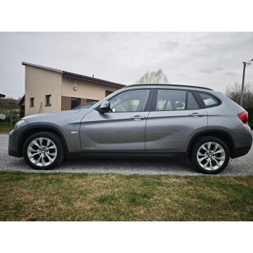 BMW X1  SUV 2012,  2.0 diesel - Na sprzedaż za 31 000 zł - Dwikozy - zdjęcie 8