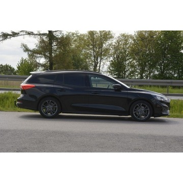 Ford Focus  Kombi 2019,  1.0 benzyna, automat - Na sprzedaż za 45 300 zł - Sędziszów Małopolski - zdjęcie 8