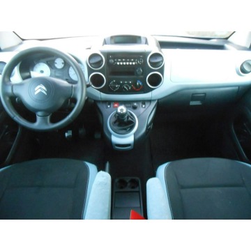 Citroen Berlingo  Minivan/Van 2013,  1.6 benzyna - Na sprzedaż za 20 900 zł - Nowe Miasto nad Pilicą - zdjęcie 10